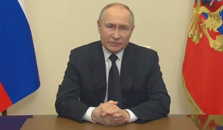 3dff91c57b83433f8695a9ef2915a249