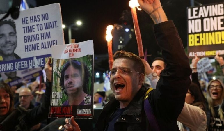 İsrailliler rehinelerin serbest bırakılması ve Netanyahu’nun devrilmesi için yürüdü