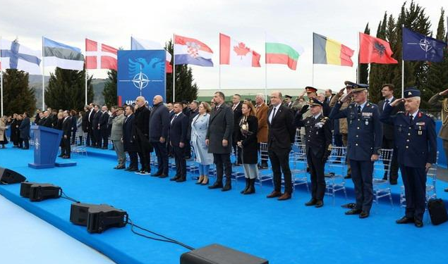 Arnavutluk, Kuçova hava üssünü NATO’ya açtı