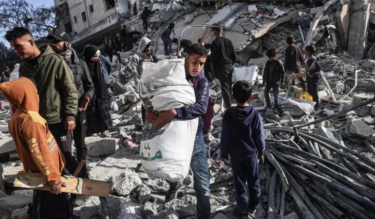 İsrail, Refah’taki tarihi konut kulesini vurdu! Barış görüşmeleri durdu…