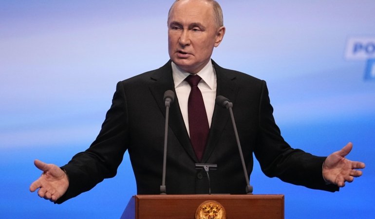 Vladimir Putin yeniden başkan seçildi. Oyların % 87’sini alan Rus lider 2030’a kadar görev yapacak