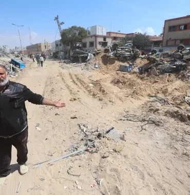 2024-04-07T134240Z_1777328161_RC2K17AC79OQ_RTRMADP_3_ISRAEL-PALESTINIANS-1712512413