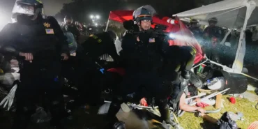 050224-UCLA-Encampment-Arrests-AP-01