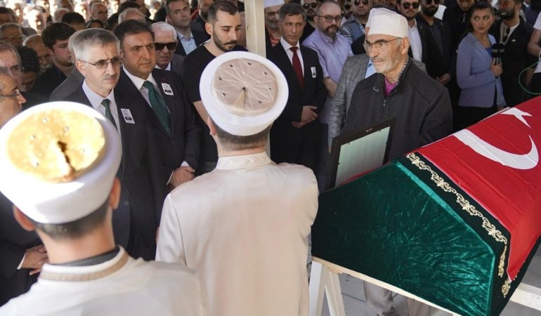 08224342_WhatsApp_Image_2024-05-08_at_22.40.56_1