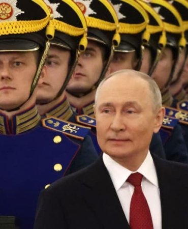 107411294-1715065801932-gettyimages-1258641000-RUS_Putin_Hosts_State_Awards_Ceremony_At_The_Grand_Kremlin_Palace
