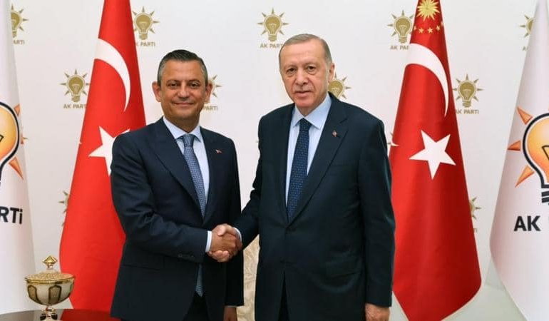 Vecdet ÖZ: CHP Genel Başkanı Sayın Özgür Özel’e soruyorum