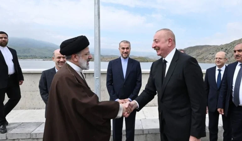 İran Cumhurbaşkanı İbrahim Reisi’nin helikopterinin de bulunduğu konvoyda kaza yaşandı. İlham Aliyev’le bir araya gelen…