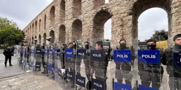 akp-li-bakan-yerlikaya-dan-1-mayis-aciklamasi-taksim-e-ilerlemeye-calisan-217-kisi-gozaltina-alindi-yurt-genelinde-toplam-gozalti-sayisi-226-9047