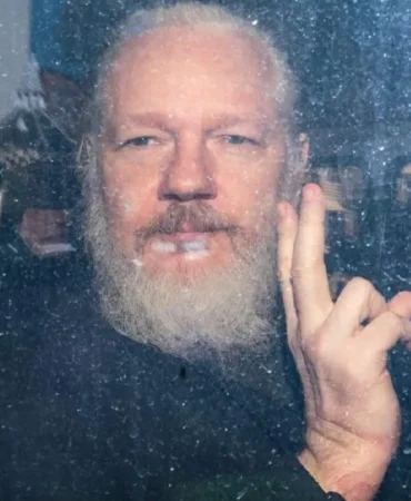 julian-assange-1