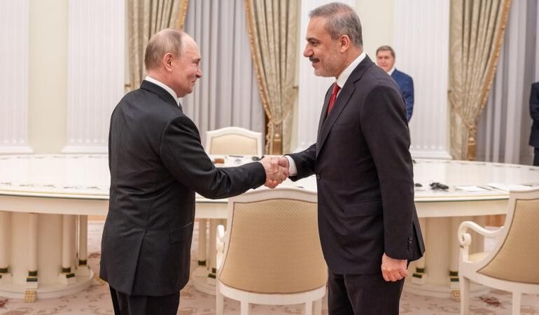 Dışişleri Bakanı Hakan Fidan, Rusya Devlet Başkanı Vladimir Putin’le görüştü