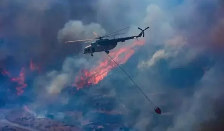 İzmir yanıyor! Karşıyaka’da çıkan dev yangına müdahale sürüyor…