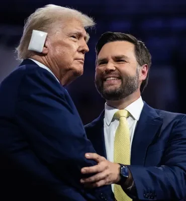 74f7265baa4bcae2f5c1b0c07e63e0be85-trump-vance-vp.rsquare.w400