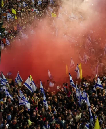 2024-09-01T183746Z_1505449751_RC2UR9A1B1NR_RTRMADP_3_ISRAEL-PALESTINIANS-HOSTAGES-PROTEST-1725221890