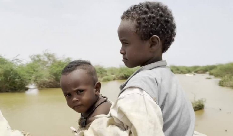 Sudan, Yemen ve Bangladeş’te şiddetli SEL BASKINLARI! Savaş, yerinden edilme ve son olarak Kızıldeniz Eyaleti’nde Arbaat Barajı Çöktü: En az 132 kişi öldü…