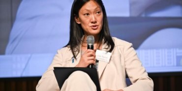 12eadbfe-4e74-475b-b9a9-efa1884bb05e