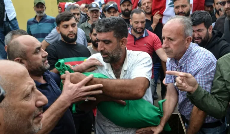 İsrail, Lübnan’da panik ve korku yaratarak iç savaşı körüklüyor