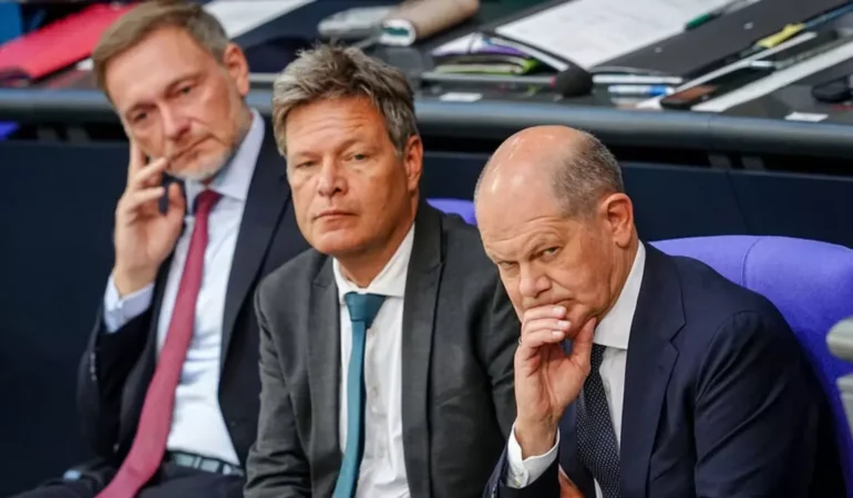 Olaf Scholz, Maliye Bakanını görevden aldı, Almanya’da koalisyon çöktü