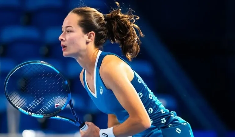 milli-tenisci-zeynep-sonmez-kariyerinin-ilk-wta-sampiyonlugunu-elde-etti-kdva