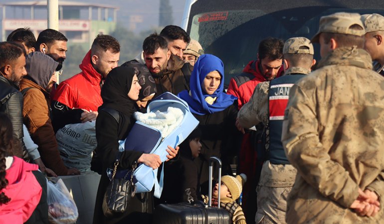 Suriyelilerin dönüşü için sözlü beyan formu ve döviz çıkışına kolaylık getirildi