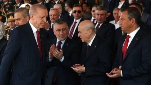 Vecdet ÖZ yazdı: AH ÖZGÜR BEY AH!