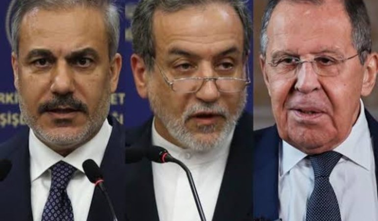 Türkiye, Rusya, İran dışişleri bakanları Doha’da görüştü