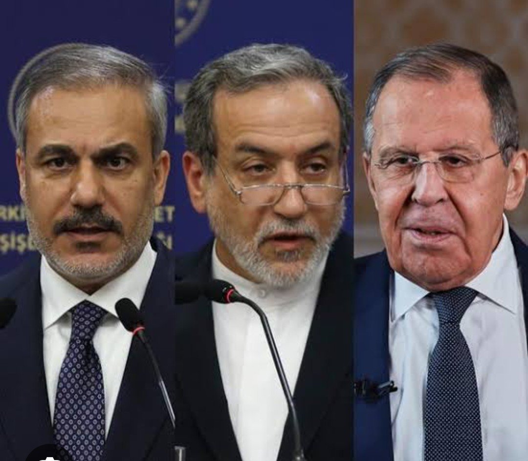 Dışişleri Bakanı Hakan Fidan, İran Dışişleri Bakanı Abbas Arakçi ve