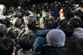SOUTHKOREA-COUP-MARTIALLAW-NATIONALASSEMBLY-GettyImages-2187503273