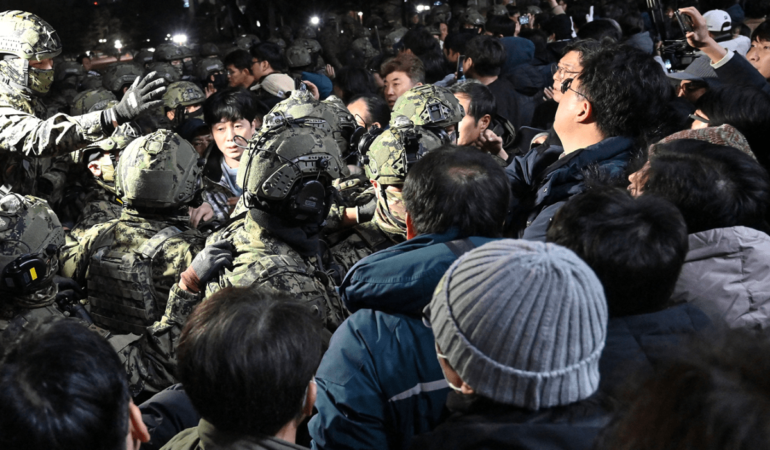 Güney Kore’de ilan edilen Sıkıyönetim, geri çekiliyor