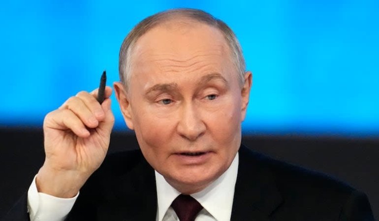 Putin, Esad’ın devrilmesinin Rusya için yenilgi olmadığını, Suriye’den asıl yararlananın İsrail olduğunu söyledi…