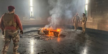 turbe-atese-verildi-hafiz-esadin-lazkiye-kardahadaki-mezari-yikildi-kqak