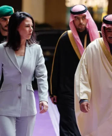 2025-01-12T083341Z_186267873_RC288CASZKXL_RTRMADP_3_SYRIA-SECURITY-SAUDI-MEETING-1736679435