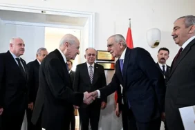 650x344-bahceli-dem-parti-zirvesinin-sifreleri-kritik-gorusmede-3-paradigma-1735823560870