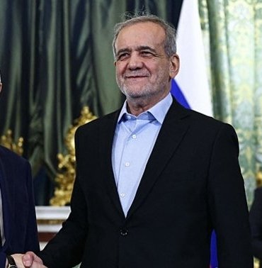 806x378-putin-pezeshkian-sign-russia-iran-strategic-partnership-agreement-1737126631487