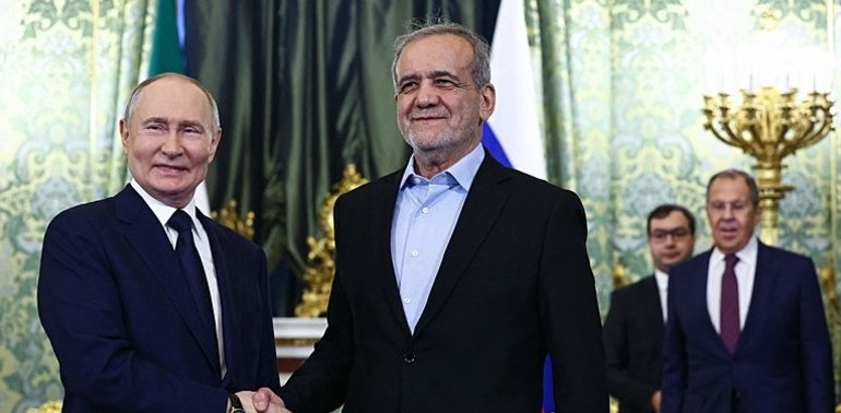 Rusya ve İran arasında stratejik ortaklık anlaşması imzalandı