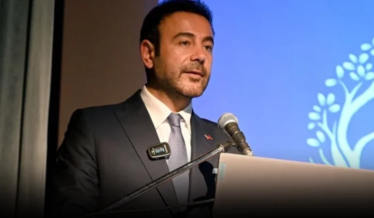 CHP’li Beşiktaş Belediye Başkanı Rıza Akpolat gözaltına alındı