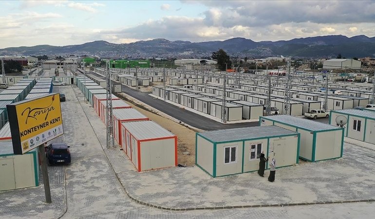 6 Şubat, Kahramanmaraş merkezli depremlerin üzerinden 2 yıl geçti: 650.000 kişi konteynerde yaşıyor…