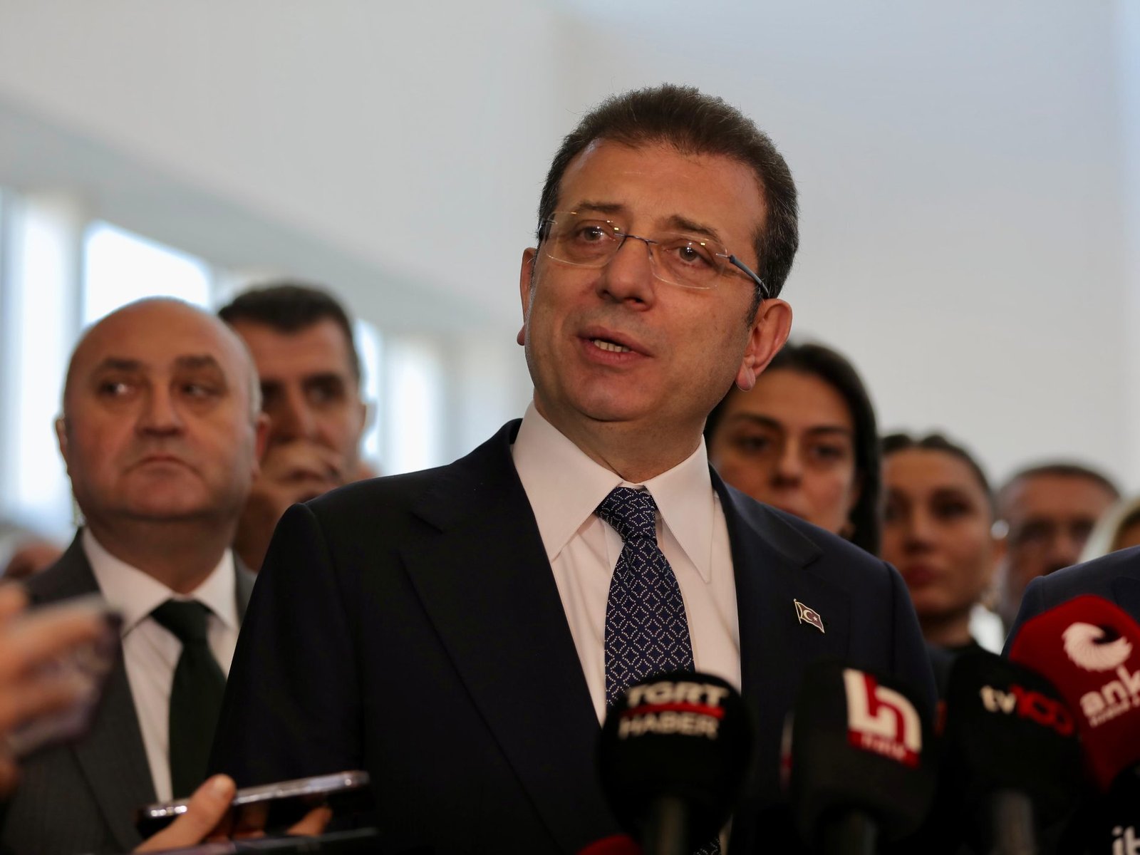 1737378668_baskan_sorucevap__5_-1-1890x1417