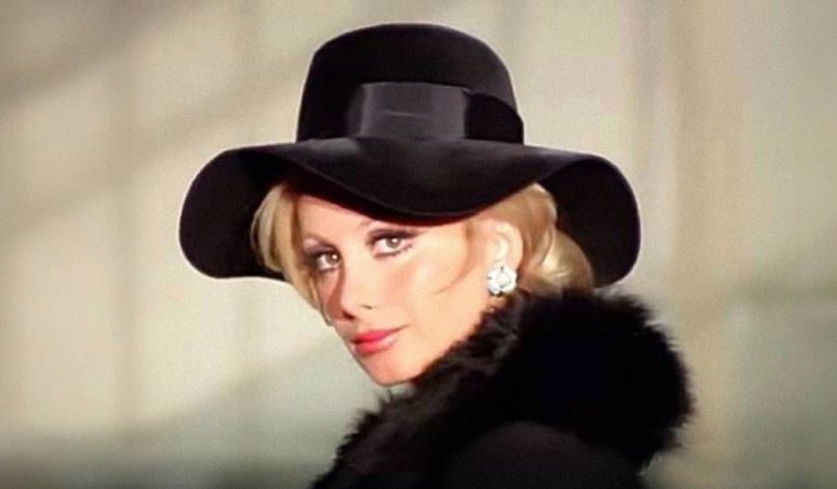 Hayatını kaybeden sinema sanatçısı Filiz AKIN’ın sessizce defnedildiği açıklandı