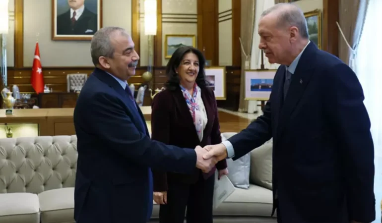 AKP ve DEM Parti uzlaştı, ana muhalefet CHP “Biz çözeriz” dedi