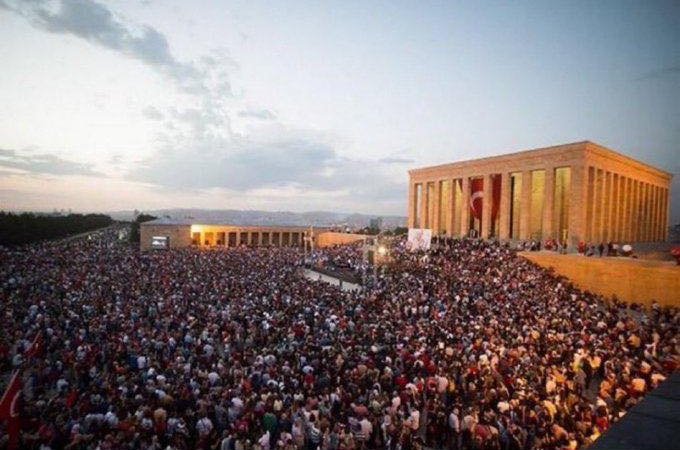 Vecdet Öz: DEM’E VE ONUNLA DİYALOG HALİNDE OLAN PARTİLERE SORUYORUM! Nedir kardeşim bu “BARIŞ SÜRECİ”?