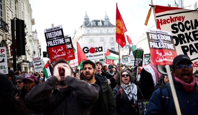 İngiliz avukatlar, Gazze’de İsrail için savaşan 10 İngiliz’e savaş suçu davası açtı