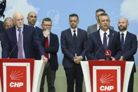 ozgur-ozel-turkiye-ab-iliskilerinde-ben-igneyle-kaziyorum-erdogan-kurekle-kapatiyor-nq8u