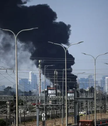 falling-missiles-750x430-1