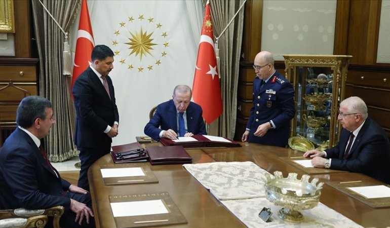 Yüksek Askeri Şura (YAŞ) kararları açıklandı, yeni Genelkurmay Başkanı Orgeneral Selçuk Bayraktaroğlu oldu