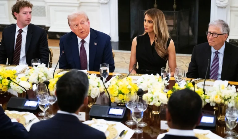 Trump Teknoloji devlerini masaya topladı, Bill Gates Afrika, HIV, sağlık alanında inovasyon vurgusu yaptı! Elon Musk masada yoktu! Yapay Zeka, yatırımlar ve övgüler ön plandaydı…