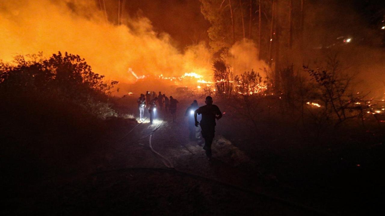 alanya-yangin-dha-2399756