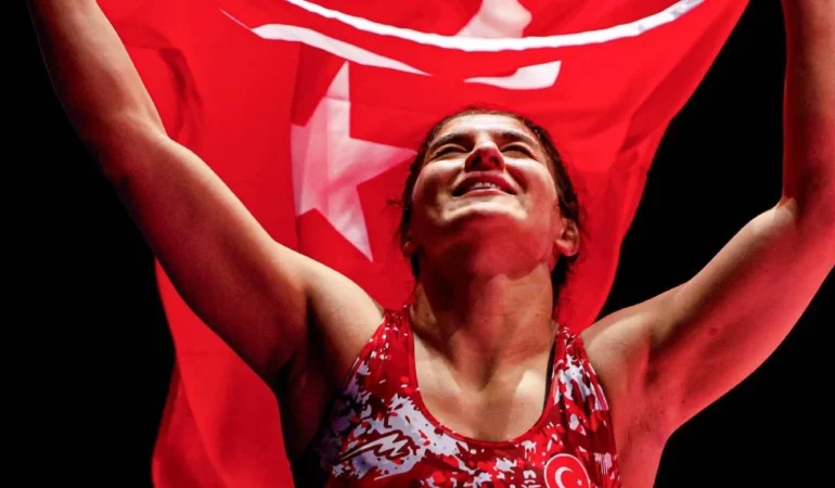 Milli güreşçimiz Nesrin BAŞ, U23 Dünya Şampiyonu oldu