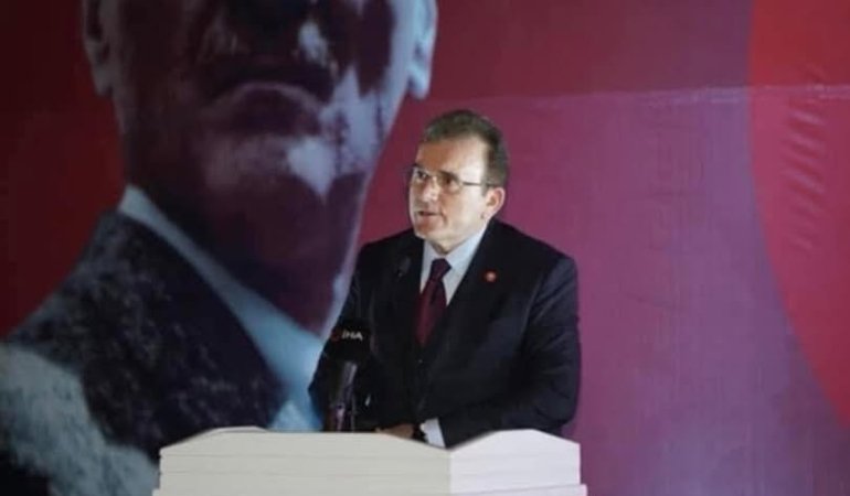 MİLLİ SİYASET ARAYANLAR İÇİN APO BİR TURNUSOL KAĞIDIDIR!…