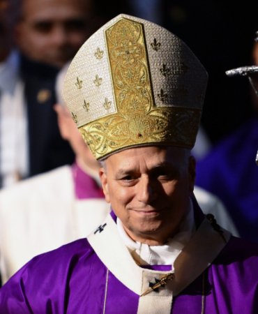 aa-20251129-39844962-39844937-vatikan-devlet-baskani-papa-14-leo-istanbulda-1764430051-870-x750