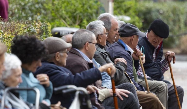 Emekli maaşları 2026’da yine açlık sınırının altında kalıyor…